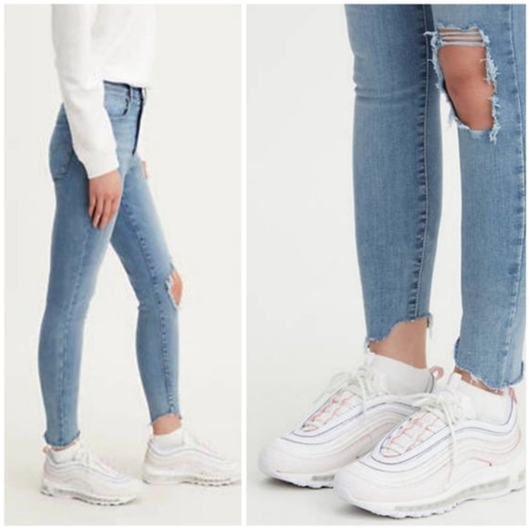 Levi's Mile High Skinny Jeans Ripped Bets are Off - Picture 4 of 8